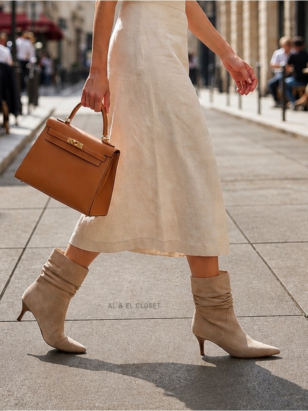 Michael Kors Dawn Suede Heeled Ankle Booties Light Sand Size 7M New With Box